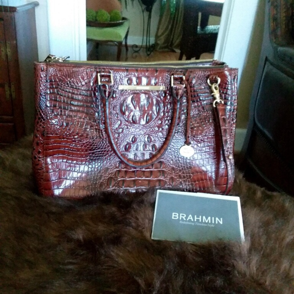 🛍Authentic Brahmin Lincoln satchel - Large🛍